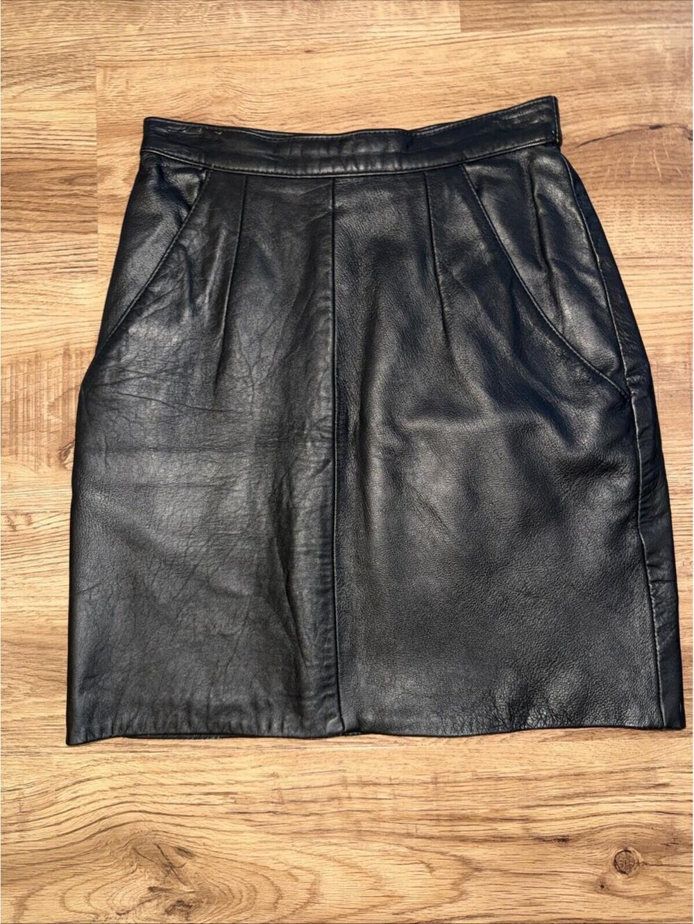 Vintage Leather Skirt Black Small / Size 4 High Waist Mini Skirt Pockets Soft